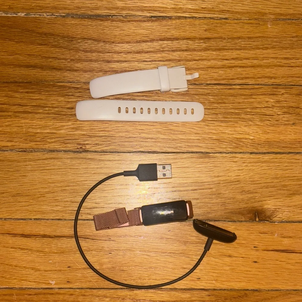Fitbit inspire 2 Rose Gold Smart Fitness Tracker